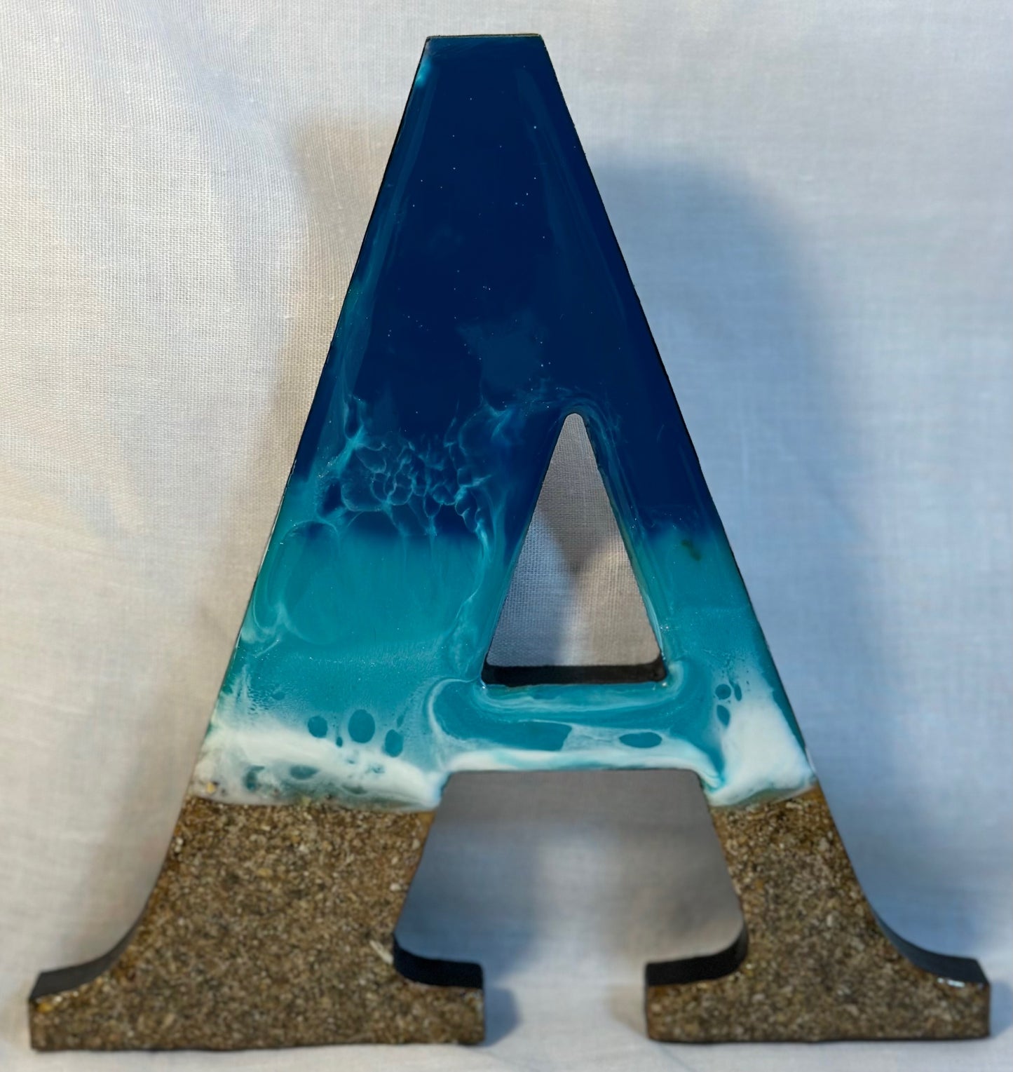 Resin art lettering - AROHA