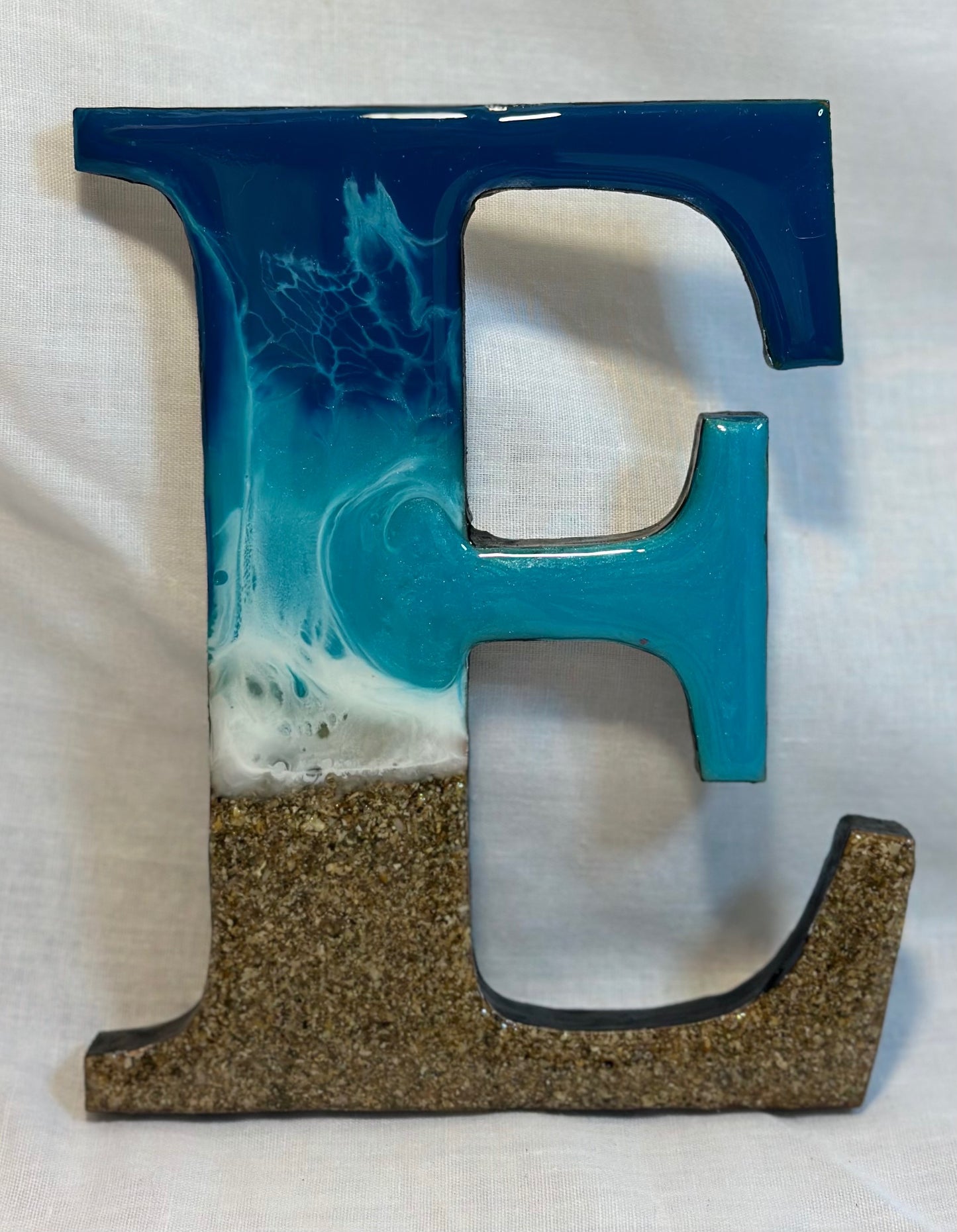 Resin art lettering - HOME